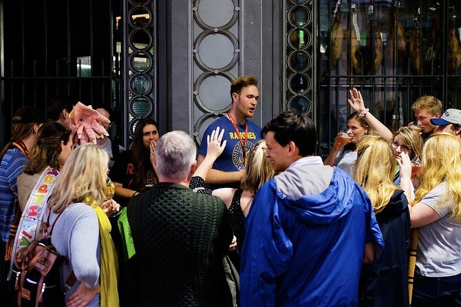 Dublin Food and Drink Walking Tour and Jameson Irish Coffee Demo - Visiting Ireland’s Oldest Pub: The Brazen Head