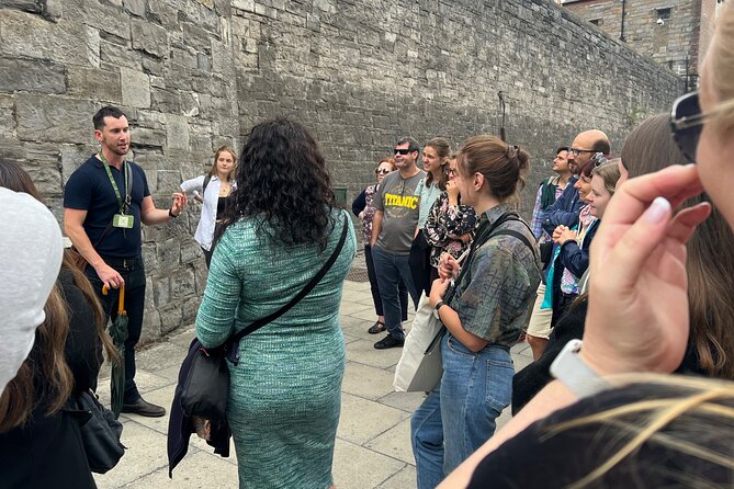 Dublin Highlights and Hidden Gems Guided Walking Tour - Georgian Dublin and Trinity College