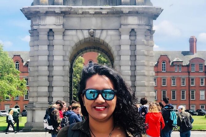 Dublin Literary Tour with a Local Expert: Custom & Private - The Patrick Kavanagh Statue and Visual Exhibits