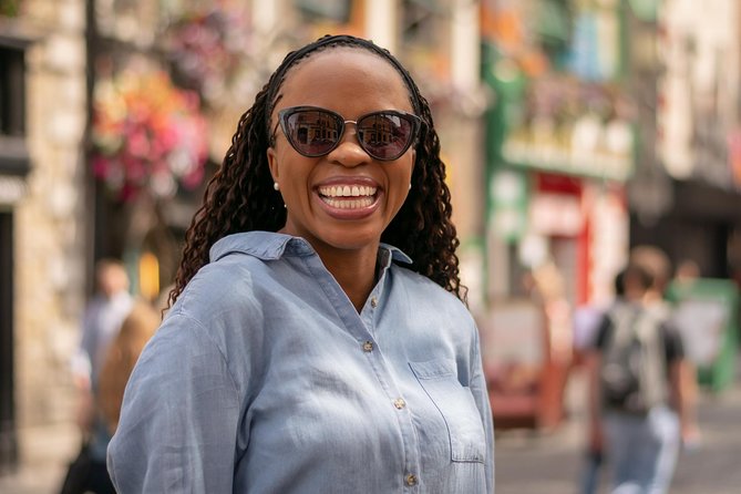 Dublin Photo Magic: Personalized & LGBTQ+ Friendly - Exploring Dublins Historic Dublin Castle