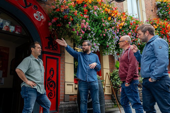 Dublin Private Highlights & History of 1916 Easter Rising Tour - From Dublin Castle to Trinity College: The First Stops of the Tour