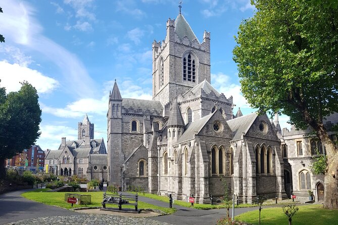 Dublin Private Medieval Walking Tour - Key Points