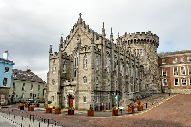 Dublin Private Tour with Skip-the-line Dublin Castle Tickets - Walking Tour of Dublin’s Historic Center