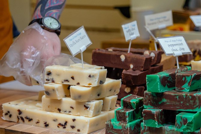 Dublin Private Walking Food Tour With Locals with 10 Tastings - The Guide: Knowledgeable, Friendly, and Engaging