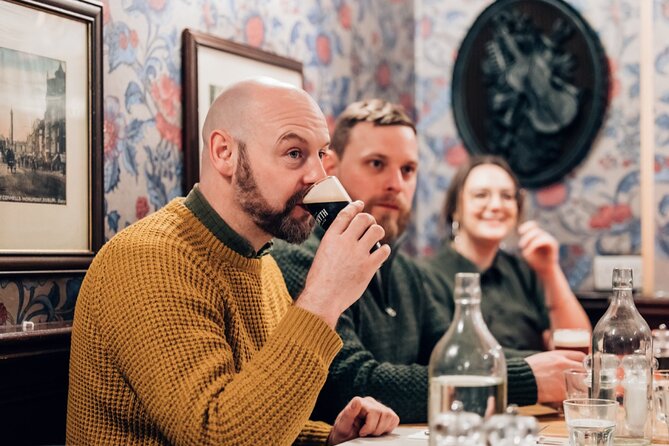 Dublin Storytelling Pub Tour - 3 stops, drinks & local snacks - Drinks, Snacks, and the Pub Atmosphere