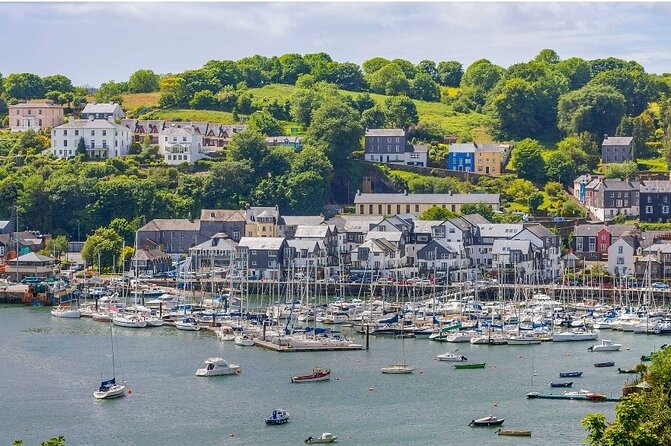 Dublin to Cork via, Rock of Cashel - A Comfortable Start with Luxury Transport