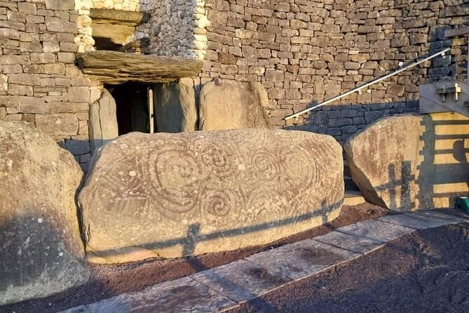Dublin to Galway City Luxury Private Day Tour - Visiting Ireland’s Oldest Pub: Sean’s Bar in Athlone