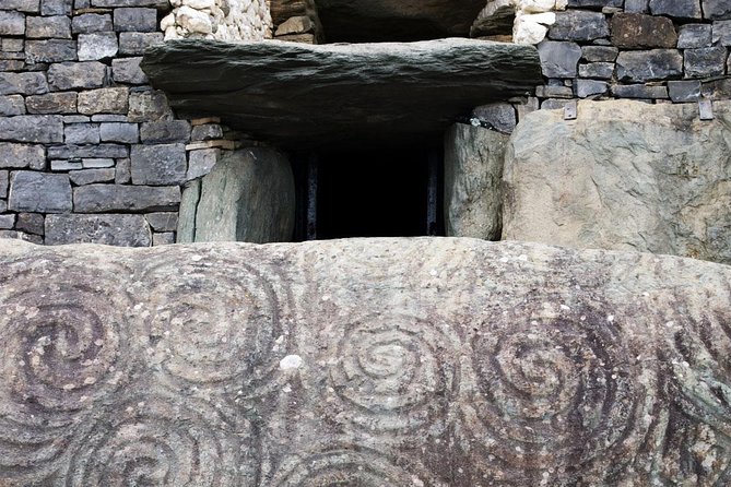 Dublin to Newgrange, Monasterboice Small Group Guided Tours - Discovering Monasterboice’s Celtic High Crosses