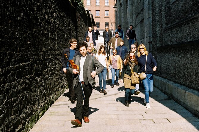 Dublin Traditional Irish Music Walking Tour with Live Performance - Starting Point at Temple Bar and the Tour Schedule