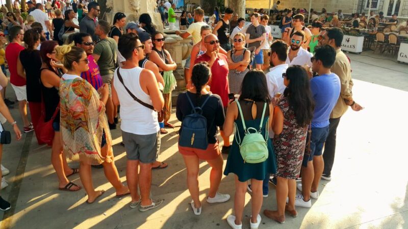 Dubrovnik: 1.5-Hour Guided Old Town Walking Tour - Exploring the Old Town’s Religious and Civic Sites