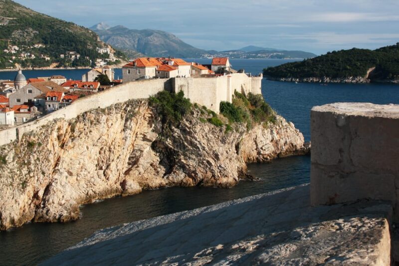 Dubrovnik: 2h Private Game of Thrones Walking Tour - Climbing the Red Keep’s Steps and Checking Out Pile Bay