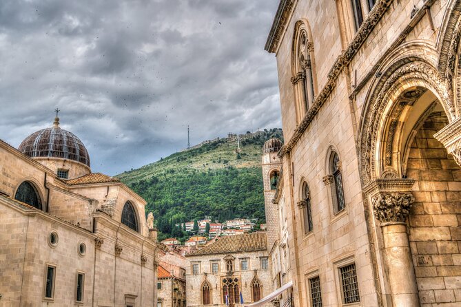 Dubrovnik: 3 Hour Private Tour - Old Town & City Walls - Exploring Luza Square and Dubrovnik’s Main Landmarks
