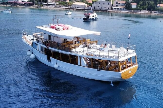 Dubrovnik: 3 Islands Fun Day Trip by Boat (Host: EN,FR,ES) - Discover the Dubrovnik: 3 Islands Fun Day Trip by Boat