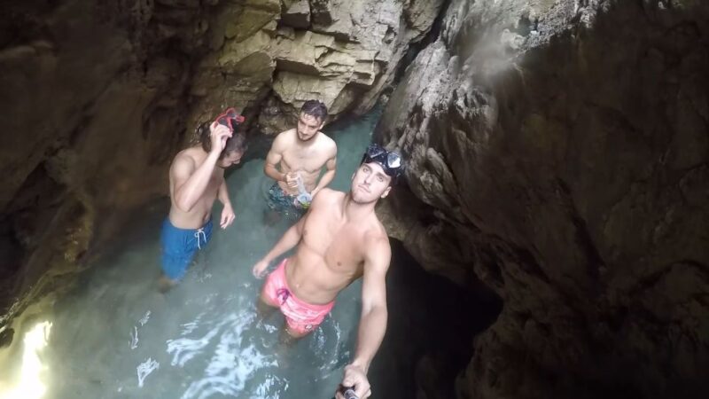 Dubrovnik: All-inclusive Islands and Caves Private Boat Tour - Expert Skippers with Local Knowledge