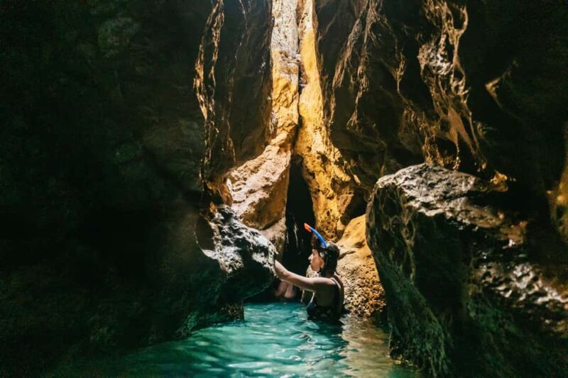 Dubrovnik: Blue Cave and Elafit Small Group Boat Exploration - Exploring the Green and Dark Caves: A Contrasting Natural Landscape