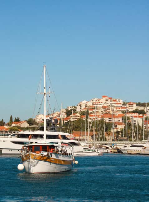 Dubrovnik: Blue Cave & Elaphiti Islands Full-Day Boat Tour - The Blue Cave: A Highlight with Caveats