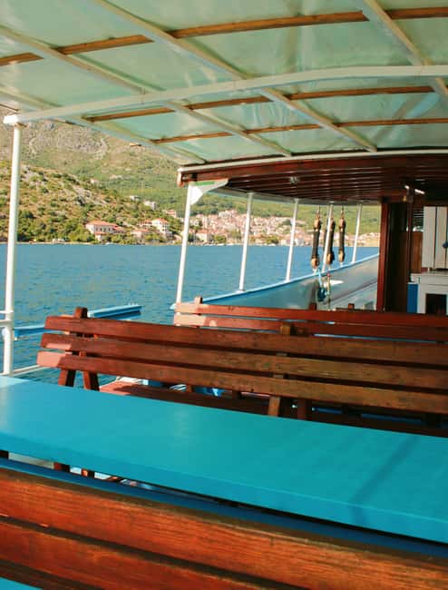 Dubrovnik: Blue Cave & Elaphiti Islands Full-Day Boat Tour - The Experience and Crew: Friendly and Knowledgeable Guides