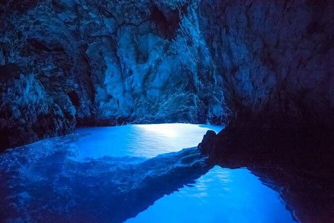 Dubrovnik: Blue Cave & Elaphiti islands & Optional Lunch Onboard - Practical Details: Group Size, Meeting Point, and Pricing