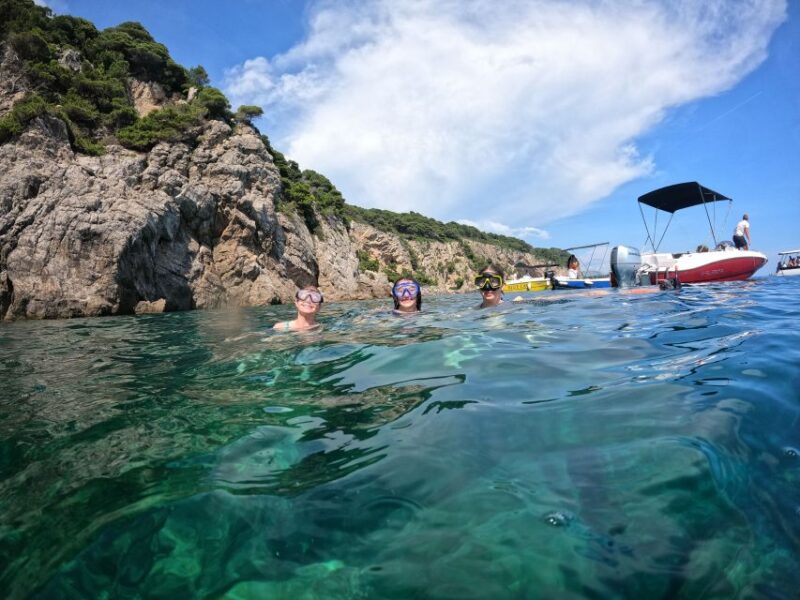 Dubrovnik: Blue & Green Caves Private Boat Tour with Drinks - Unlimited Drinks and Onboard Refreshments