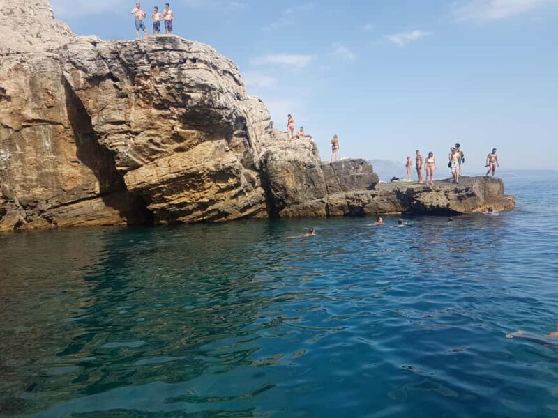 Dubrovnik & Cavtat: Blue Cave and Elaphiti Islands Boat Tour - Discover Dubrovnik’s Nearby Islands on a 4-Hour Boat Tour
