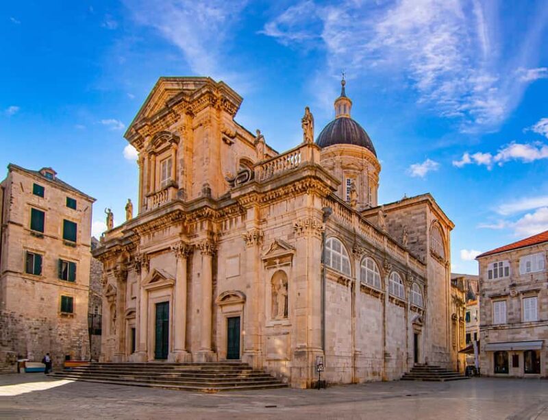 Dubrovnik: City Walls, Stradun & Old Town Story Walking Tour - Using the DU Pass for Additional Attractions