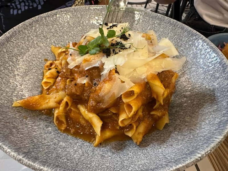 Dubrovnik: Croatian Food, Wine & Old Town Highlights Tour - Discover Dubrovnik’s Culinary and Historic Charm with a Personalized Tour