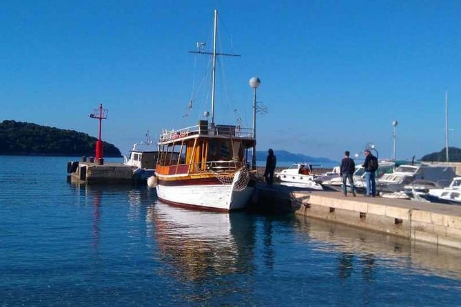 Dubrovnik Elafiti Islands Cruise with Lunch, Drinks and Pickup - The Relaxed Pace and Flexibility of the Tour