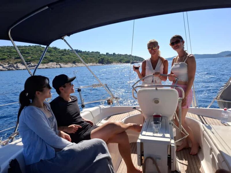 Dubrovnik: Elafiti Islands&Blue Cave Boat Tour with Sunset - Meal Options and Personalization