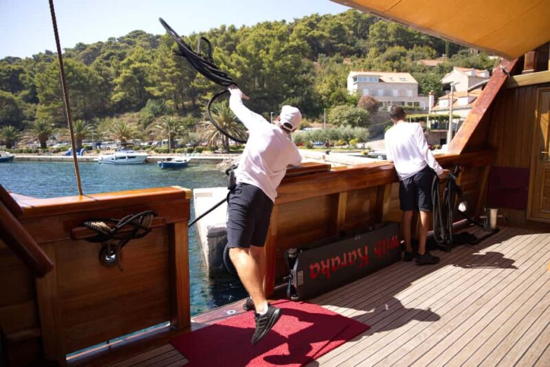 Dubrovnik: Elaphiti Island Luxury Pirate Ship Cruise - Key Points