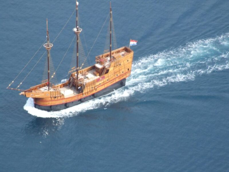 Dubrovnik: Elaphiti Island Luxury Pirate Ship Cruise - Food, Wine, and Tasting Experiences