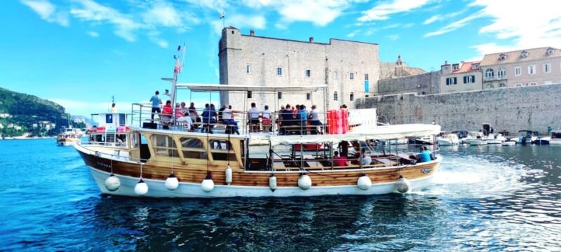 Dubrovnik: Elaphiti Islands Boat Cruise with Lunch & Drinks - Knowledgeable Crew Providing Local Insights