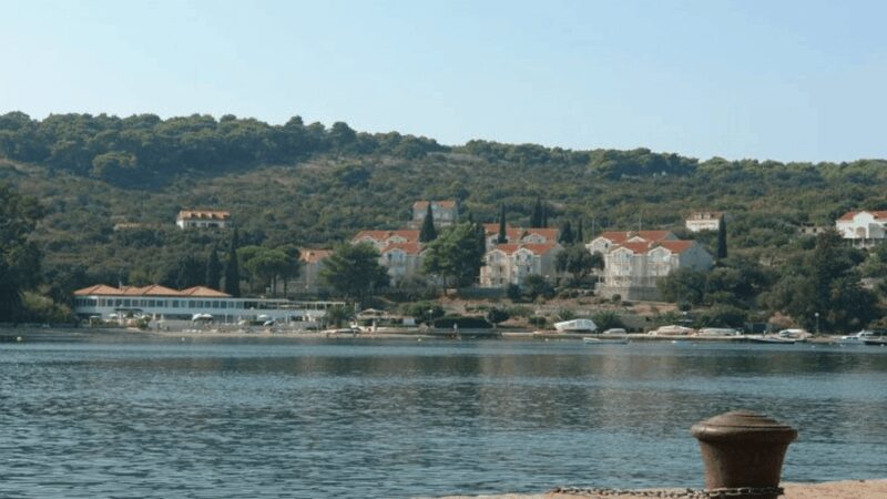 Dubrovnik: Elaphiti Islands Boat Cruise with Lunch & Drinks - Comparing Similar Tours and Value