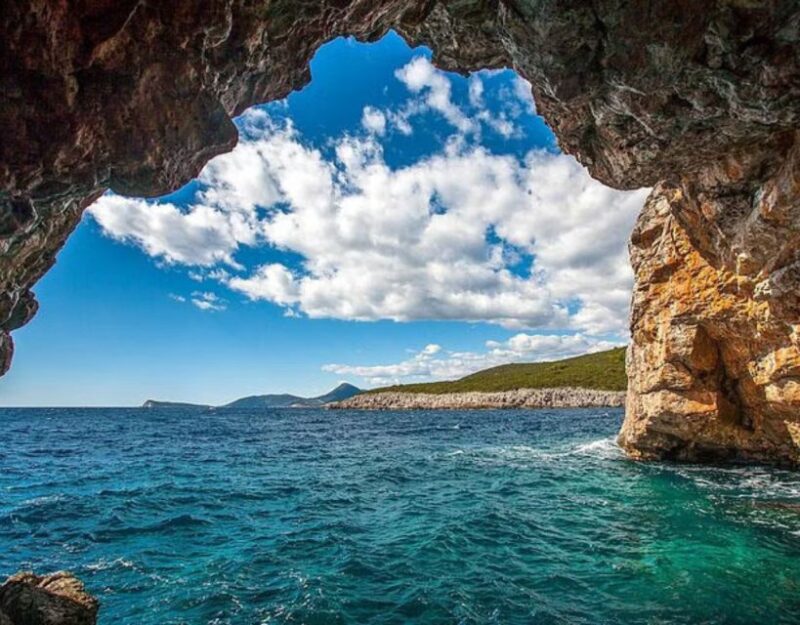 Dubrovnik: Elaphiti Islands Caves Snorkeling & Swimming Tour - Scenic Views from the Speedboat and Coastal Outlooks