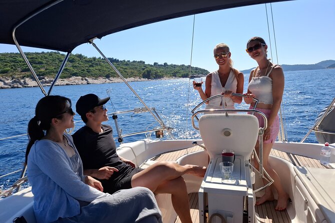 Dubrovnik: Full day group sail boat tour to Elaphiti & Blue cave - Lunch and Village Walk on Lopud Island
