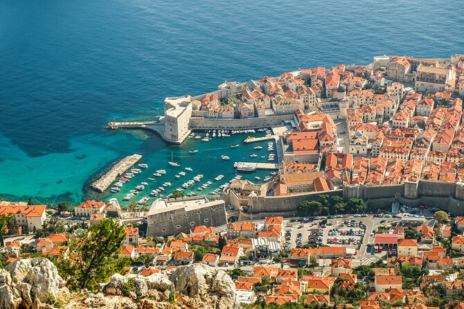 Dubrovnik full-day guided tour from Split - Strolling Along the Stradun
