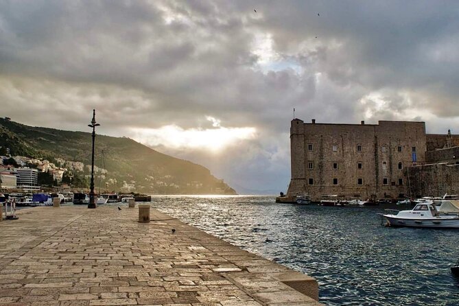 Dubrovnik: Game of Thrones Tour with visit to Lokrum Island - Lokrum Island’s Role as Qarth