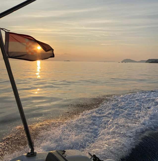 Dubrovnik: GlassBoat Panorama/Sunset Tour with Guide & Caves - Discover Dubrovnik from the Water on a GlassBoat Panorama/Sunset Tour