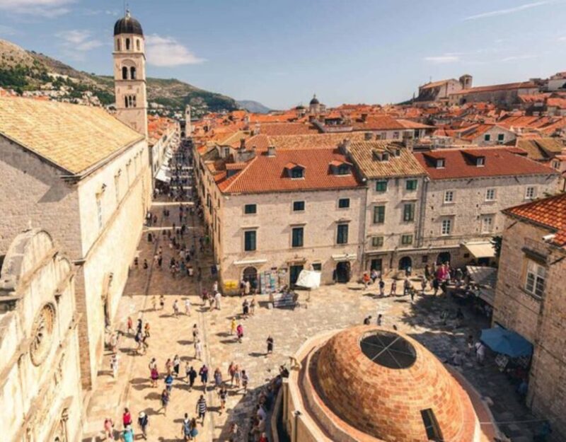 Dubrovnik: Guided Group Tour with Morning Cup of Coffee - Visiting Pile Square and the Main Street of Stradun