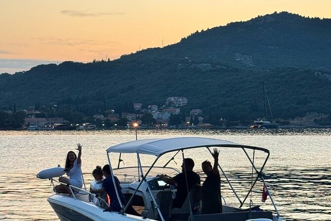 Dubrovnik Kayak Rental on Banje Beach - Dubrovnik Kayak Rental: Who Will Love It