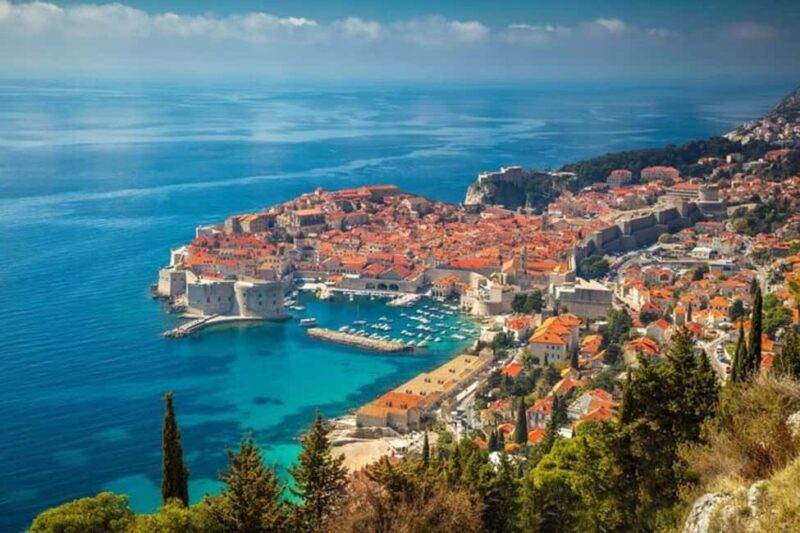 Dubrovnik : Must-See Private Walking Tour With A Guide - Explore Dubrovnik’s Old Town with a Private Guide