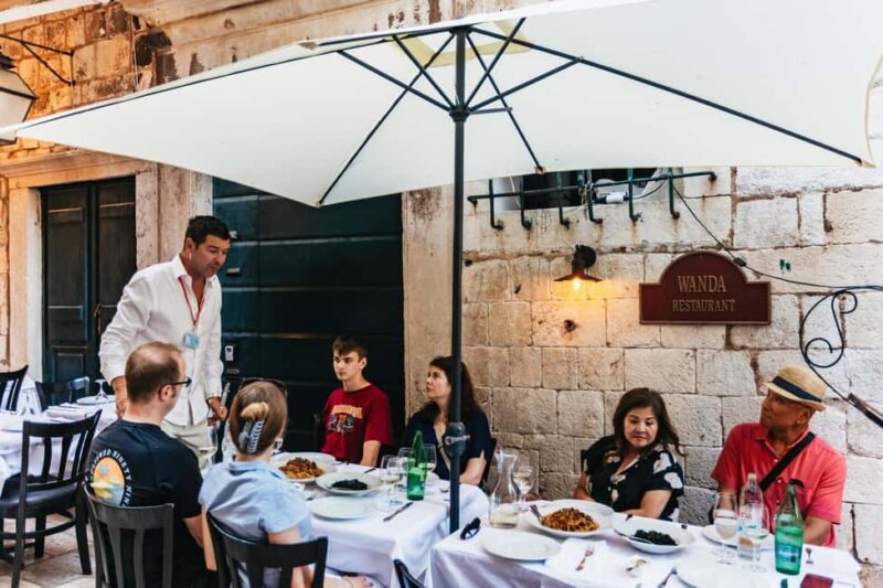 Dubrovnik: Old Town Food Tour - Exploring Dubrovniks Landmark Attractions During the Walk