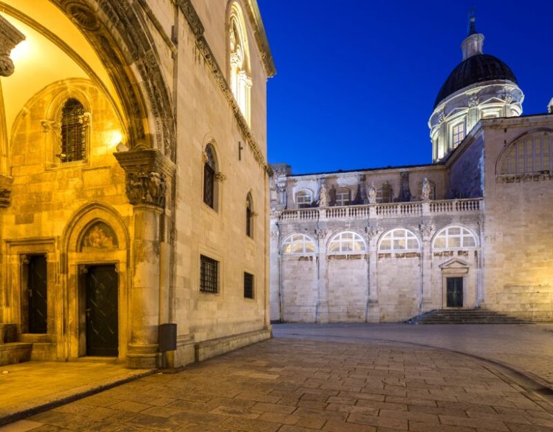 Dubrovnik: Old Town Highlights Guided Evening Walking Tour - End the Tour at Dubrovnik’s Old Port