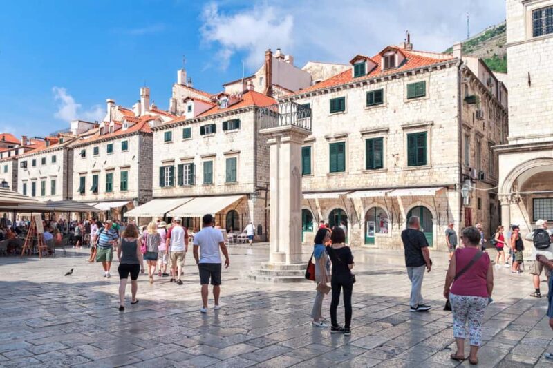 Dubrovnik Old Town Highlights Private Walking Tour - Discovering the Religious and Civic Landmarks