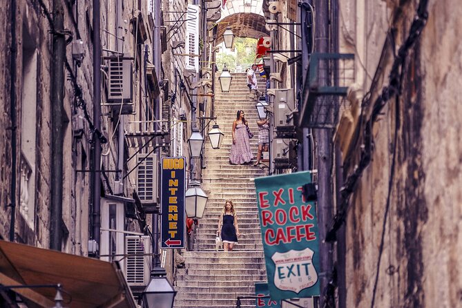 Dubrovnik Old Town Walking Tour with Audioguide - Fortresses and Coastal Views