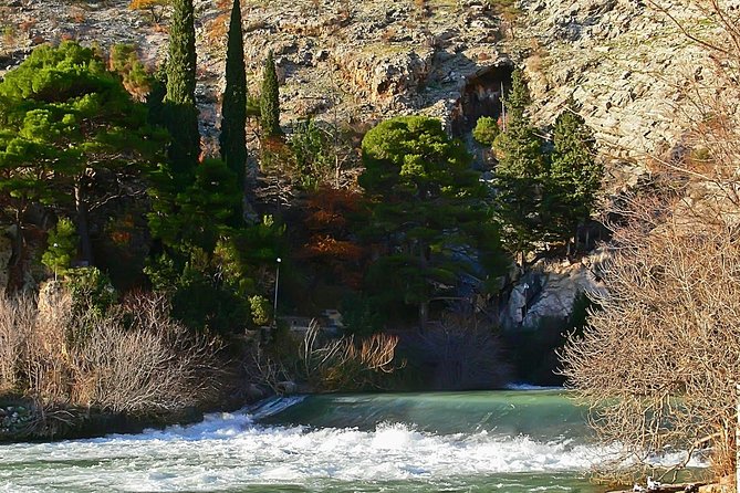Dubrovnik Panorama Sightseeing with Tour Guide in Minivan - Insights from Reviews: Guides, Views, and Value
