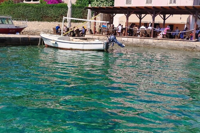 Dubrovnik private boat tour to Elaphiti Islands - Beverages and Refreshments on Board