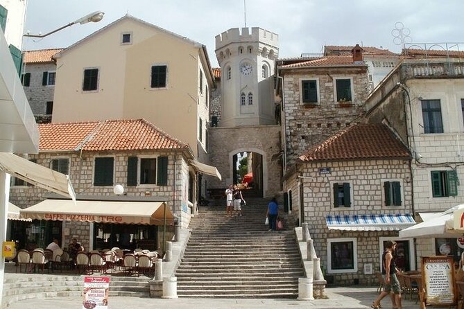 Dubrovnik Private Tour from Montenegro - Walking Through Dubrovnik’s Old Town