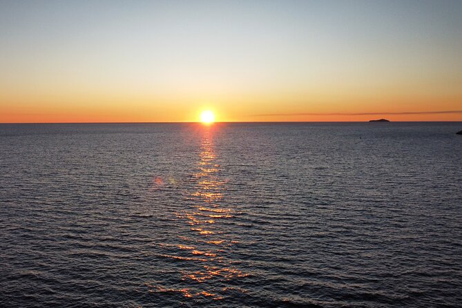 Dubrovnik Romantic Sunset Boat Tour - What’s Not Included