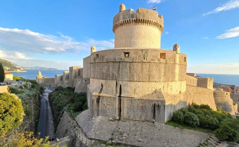 Dubrovnik Scenic Tour & Lunch/Dinner at Country Estate - Key Points