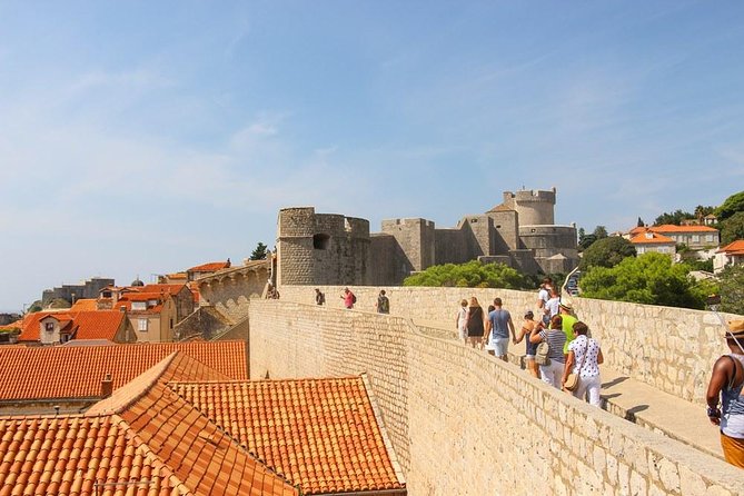 Dubrovnik Shore Excursion: City Walls Walking Tour (entrance ticket included) - Enjoying Dubrovnik’s Main Street and Additional Sightseeing